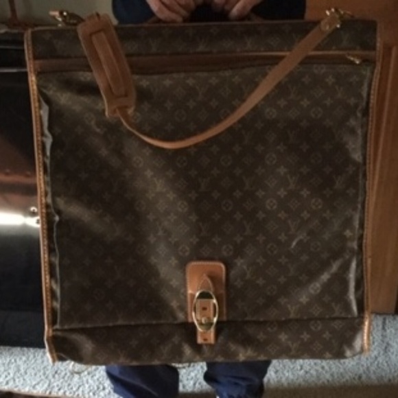 Louis Vuitton Other - Louis Vittion Large Garment bag